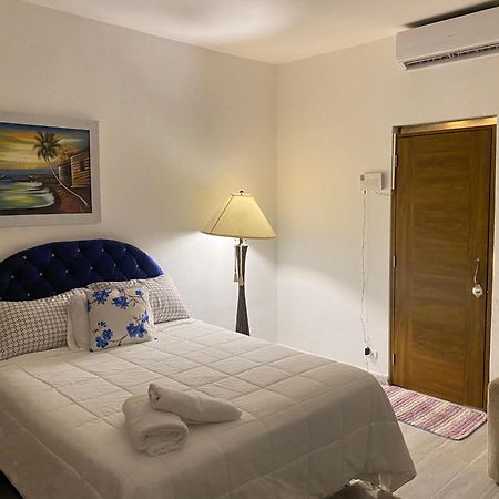 Only Room By Merengue House, 8 Minutos Airport Monte Adentro (Santo Domingo) Exterior foto