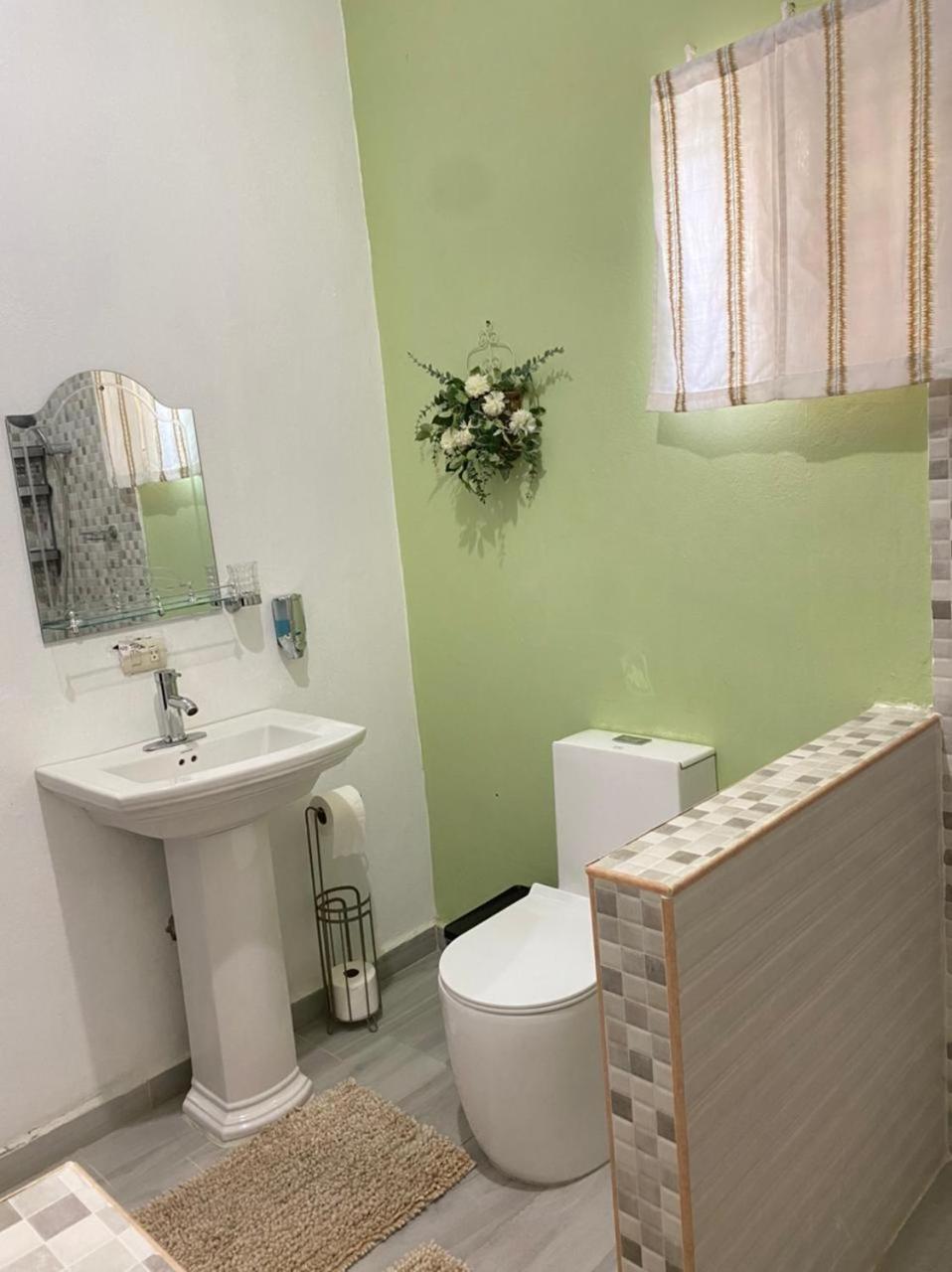 Only Room By Merengue House, 8 Minutos Airport Monte Adentro (Santo Domingo) Exterior foto