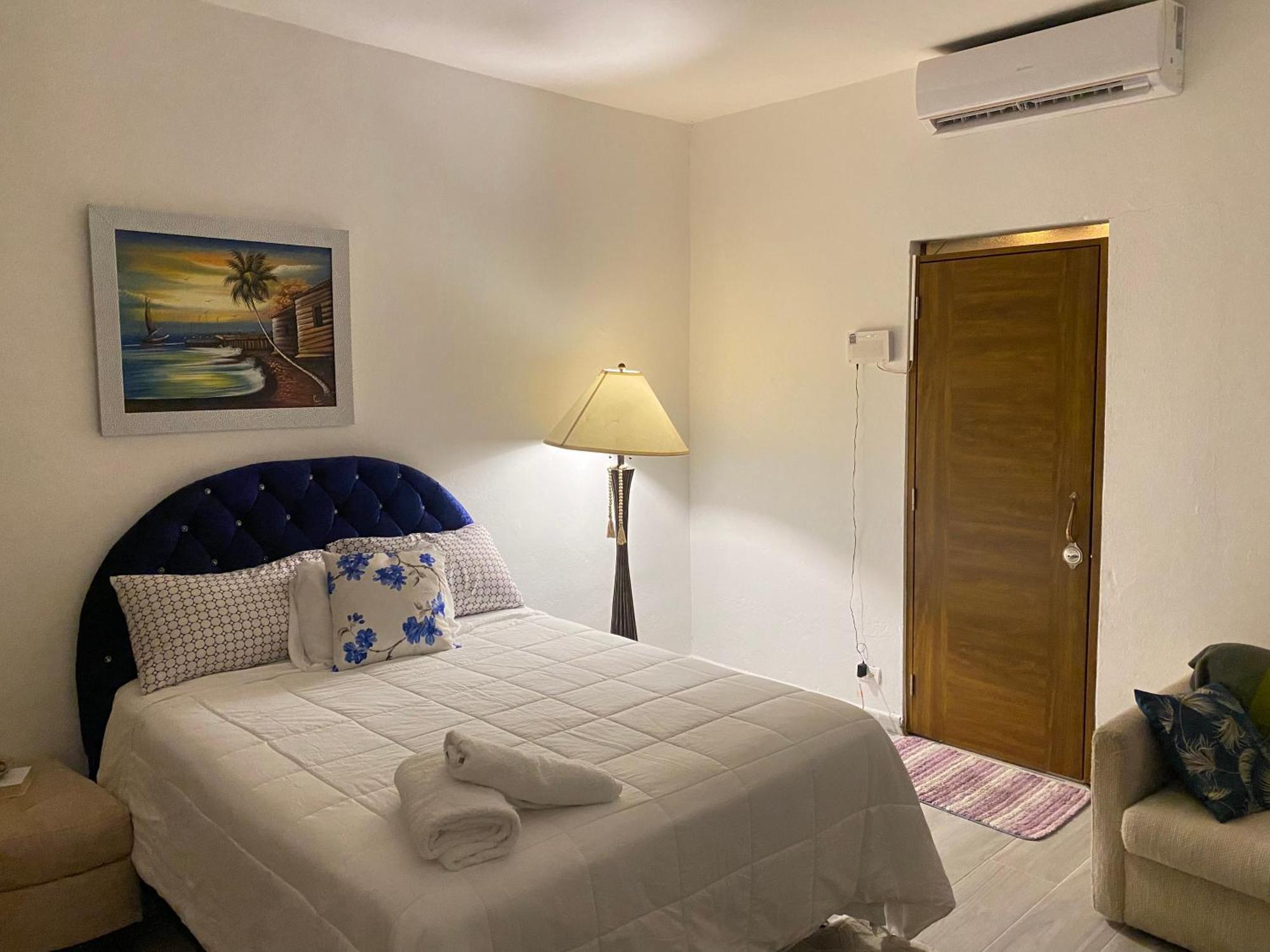 Only Room By Merengue House, 8 Minutos Airport Monte Adentro (Santo Domingo) Exterior foto